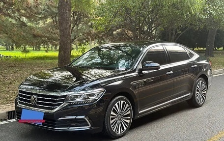 Volkswagen Passat B8 рестайлинг, 2021 год, 2 700 000 рублей, 6 фотография