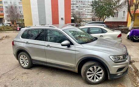 Volkswagen Tiguan II, 2017 год, 2 376 000 рублей, 3 фотография