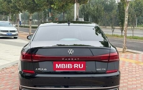 Volkswagen Passat B8 рестайлинг, 2022 год, 2 440 000 рублей, 4 фотография