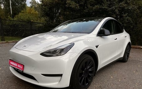 Tesla Model Y I, 2023 год, 6 680 000 рублей, 1 фотография