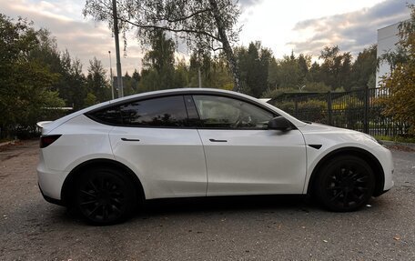 Tesla Model Y I, 2023 год, 6 680 000 рублей, 6 фотография