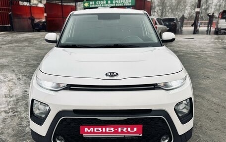 KIA Soul II рестайлинг, 2019 год, 1 800 000 рублей, 3 фотография