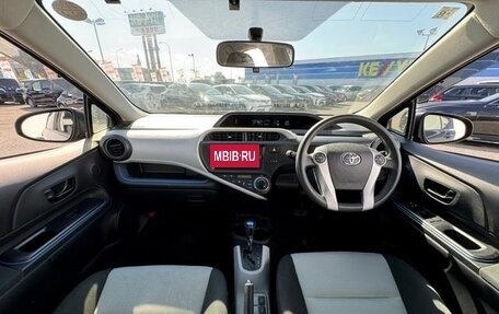 Toyota Aqua I, 2014 год, 986 400 рублей, 8 фотография