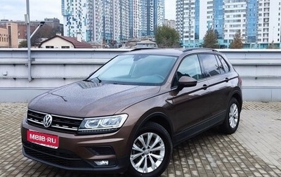 Volkswagen Tiguan II, 2019 год, 2 760 000 рублей, 1 фотография