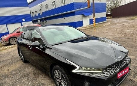 KIA K5, 2021 год, 2 600 000 рублей, 1 фотография