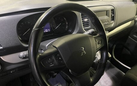 Peugeot Traveller I, 2019 год, 3 319 000 рублей, 16 фотография