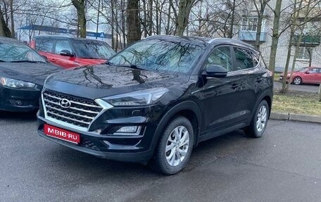 Hyundai Tucson III, 2018 год, 2 000 000 рублей, 1 фотография