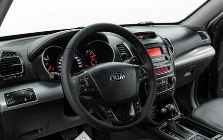 KIA Sorento II рестайлинг, 2013 год, 1 755 000 рублей, 12 фотография