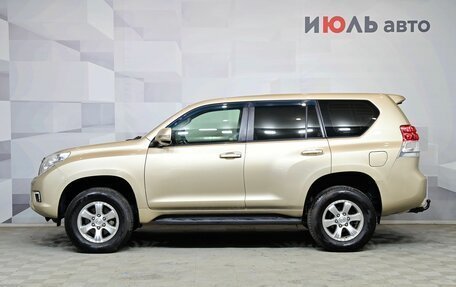 Toyota Land Cruiser Prado 150 рестайлинг 2, 2010 год, 2 200 000 рублей, 7 фотография