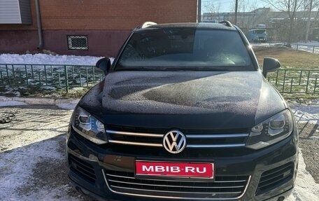 Volkswagen Touareg III, 2011 год, 2 400 000 рублей, 1 фотография