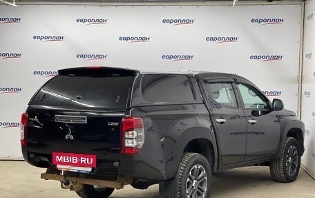 Mitsubishi L200 IV рестайлинг, 2019 год, 2 250 000 рублей, 3 фотография