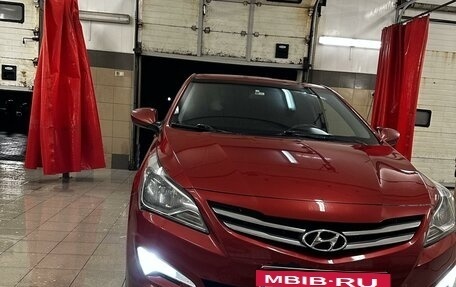 Hyundai Solaris II рестайлинг, 2015 год, 1 000 000 рублей, 11 фотография