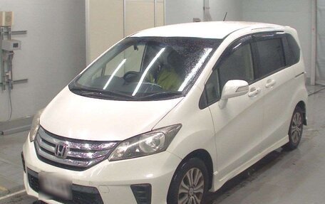 Honda Freed I, 2014 год, 825 000 рублей, 2 фотография