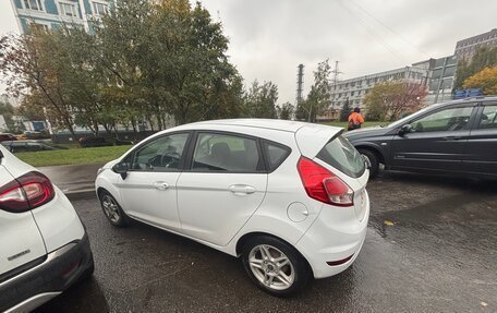 Ford Fiesta, 2015 год, 1 150 000 рублей, 24 фотография