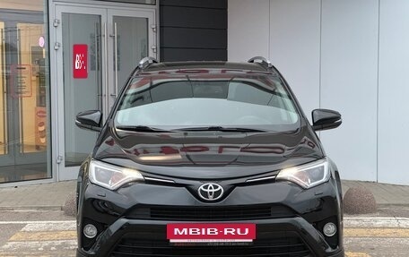 Toyota RAV4, 2017 год, 2 790 000 рублей, 3 фотография