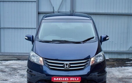 Honda Freed I, 2011 год, 1 385 000 рублей, 2 фотография