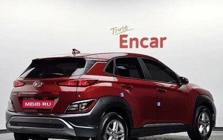 Hyundai Kona I, 2021 год, 1 870 000 рублей, 2 фотография