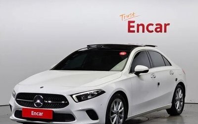 Mercedes-Benz A-Класс, 2021 год, 2 600 000 рублей, 1 фотография