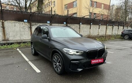 BMW X5, 2022 год, 10 700 000 рублей, 1 фотография