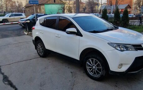 Toyota RAV4, 2013 год, 2 200 000 рублей, 3 фотография