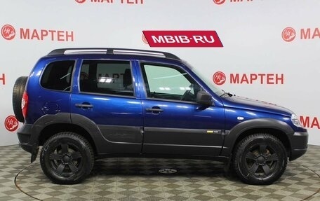 Chevrolet Niva I рестайлинг, 2017 год, 853 000 рублей, 4 фотография