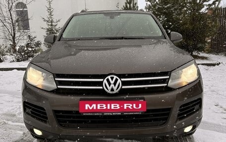 Volkswagen Touareg III, 2010 год, 1 850 000 рублей, 6 фотография