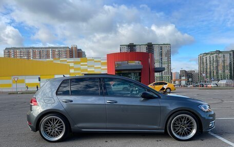 Volkswagen Golf VII, 2019 год, 2 030 000 рублей, 9 фотография