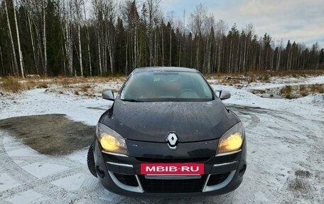 Renault Megane III, 2012 год, 800 000 рублей, 3 фотография