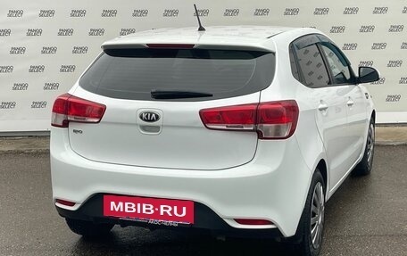 KIA Rio III рестайлинг, 2015 год, 1 100 000 рублей, 3 фотография