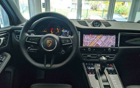 Porsche Macan I рестайлинг, 2024 год, 12 990 000 рублей, 30 фотография