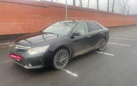 Toyota Camry, 2016 год, 2 500 000 рублей, 6 фотография