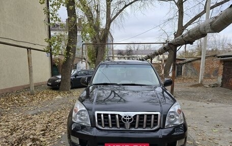 Toyota Land Cruiser Prado 120 рестайлинг, 2007 год, 2 350 000 рублей, 11 фотография