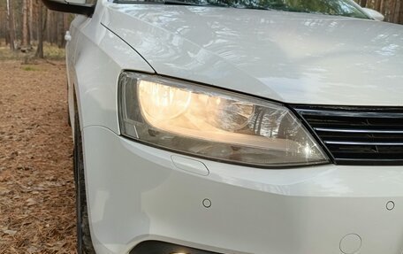 Volkswagen Jetta VI, 2012 год, 1 300 000 рублей, 4 фотография