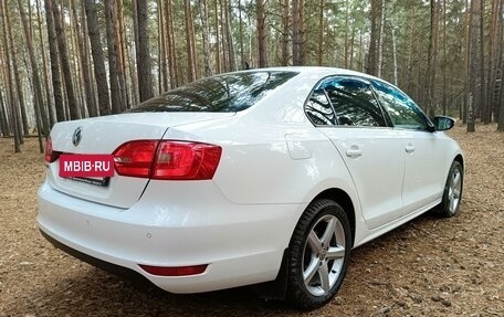 Volkswagen Jetta VI, 2012 год, 1 300 000 рублей, 6 фотография