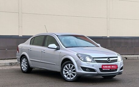 Opel Astra H, 2013 год, 899 000 рублей, 1 фотография