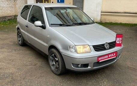 Volkswagen Polo III рестайлинг, 2001 год, 310 000 рублей, 9 фотография