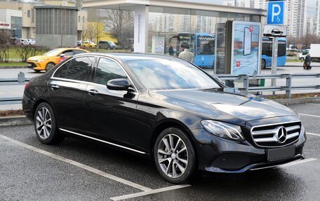 Mercedes-Benz E-Класс, 2017 год, 4 620 000 рублей, 4 фотография