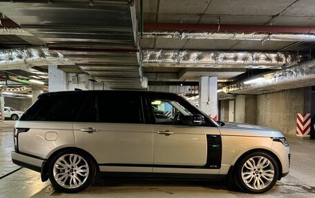 Land Rover Range Rover IV рестайлинг, 2019 год, 10 000 000 рублей, 12 фотография