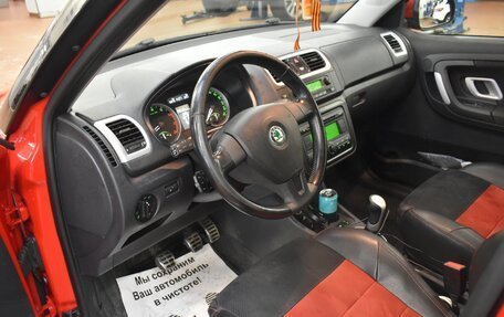 Skoda Fabia II, 2008 год, 800 000 рублей, 9 фотография