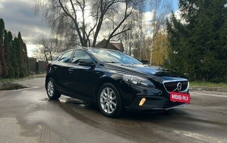 Volvo V40 Cross Country I, 2017 год, 1 845 000 рублей, 7 фотография