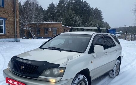 Toyota Harrier, 1998 год, 1 040 000 рублей, 3 фотография