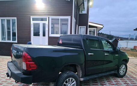 Toyota Hilux VIII, 2016 год, 2 500 000 рублей, 11 фотография