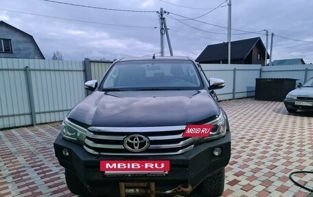 Toyota Hilux VIII, 2016 год, 2 500 000 рублей, 8 фотография