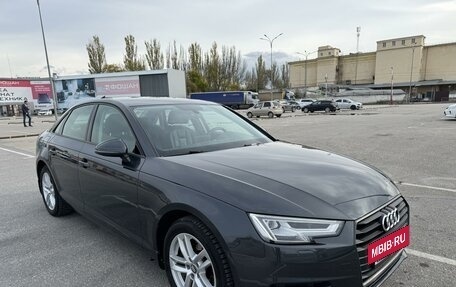 Audi A4, 2017 год, 2 550 000 рублей, 2 фотография