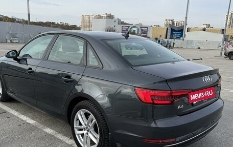 Audi A4, 2017 год, 2 550 000 рублей, 6 фотография