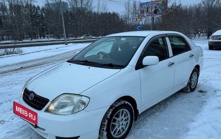 Toyota Corolla, 2003 год, 650 000 рублей, 13 фотография