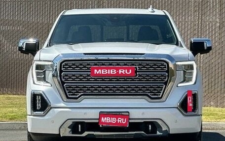 GMC Sierra, 2021 год, 6 790 000 рублей, 2 фотография