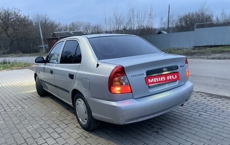 Hyundai Accent II, 2004 год, 370 000 рублей, 4 фотография