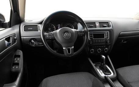 Volkswagen Jetta VI, 2014 год, 1 310 000 рублей, 15 фотография