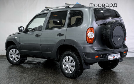 Chevrolet Niva I рестайлинг, 2015 год, 600 000 рублей, 17 фотография